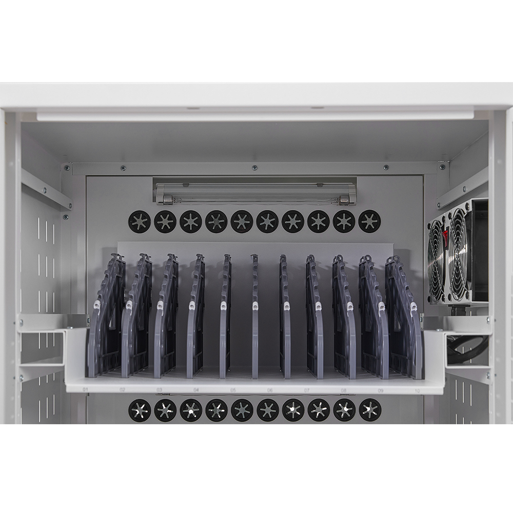 Armoire de station de charge de base à 30 ports pour ordinateur portable jusqu'à 15,6 pouces